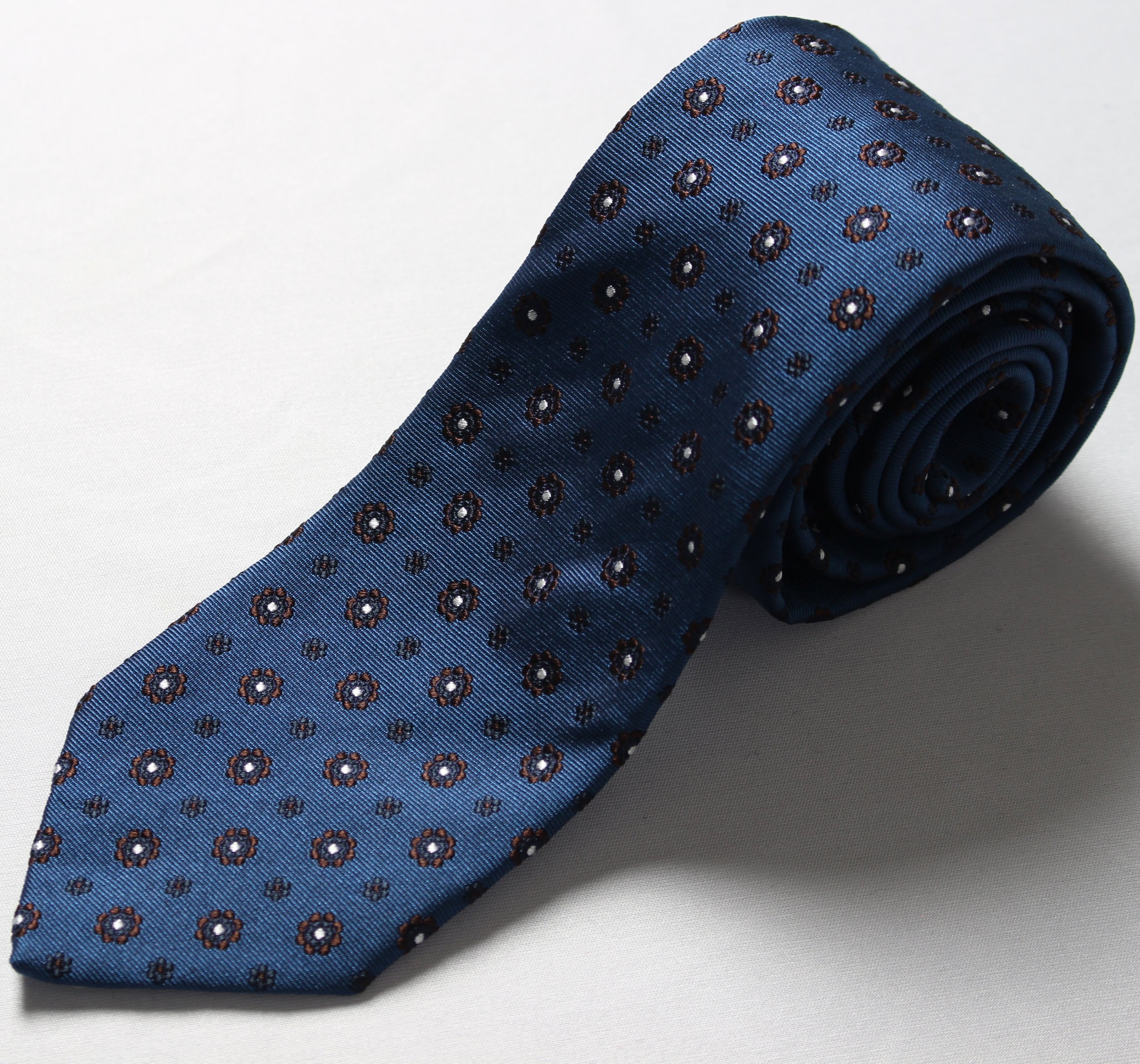 【ネクタイ】ステファノビジ　イタリア製　シルク　小紋柄　ブルー