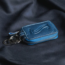 Load image into Gallery viewer, [Key case] Sartor Resartus 1971 original leather grained leather navy

