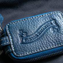 Load image into Gallery viewer, [Key case] Sartor Resartus 1971 original leather grained leather navy
