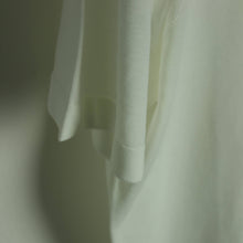 Load image into Gallery viewer, [Knit crew neck] Drumhr white short sleeve
